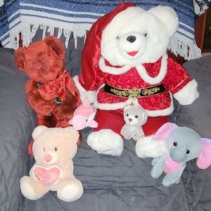 Stuffed animal bundle